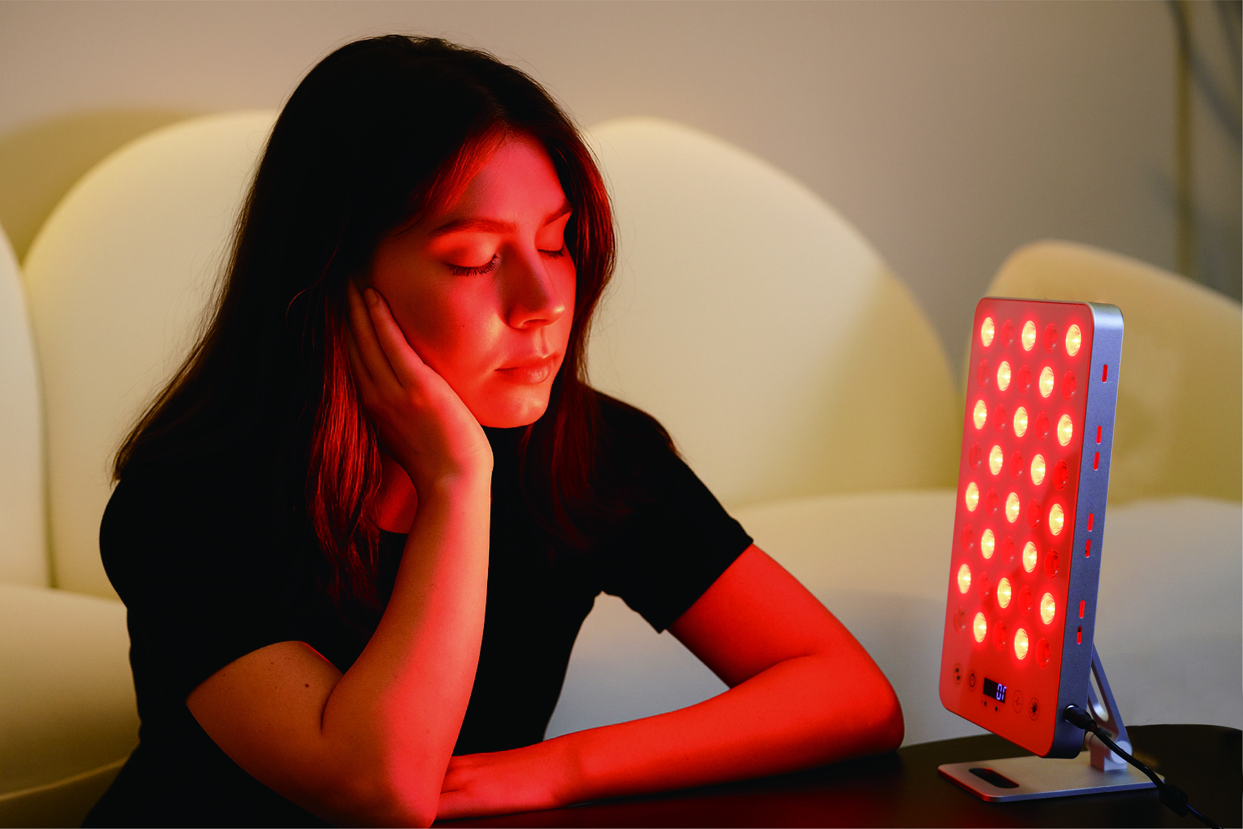 Aurora Panel 1500 — Full-Body Red Light Therapy Tower