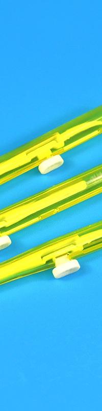 Retractable Interdental Brush for Cleaner Gaps Anywhere — in use