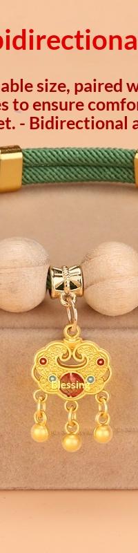 Camphor Wood Cat Collar with Natural Flea Defense & Bell — top view
