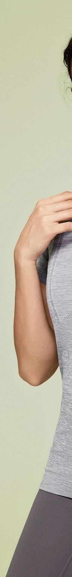 Women's Breathable Slim-Fit Tee for Running & Yoga