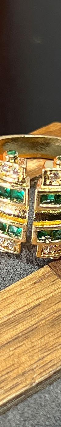 Sparkling Zircon Copper Ring, Adjustable for Any Finger — in use