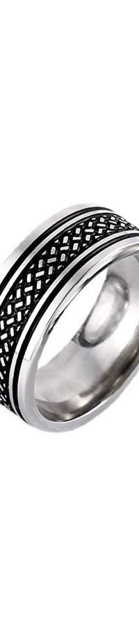 Fish Scale Stainless Steel Ring for Everyday Wear — in use