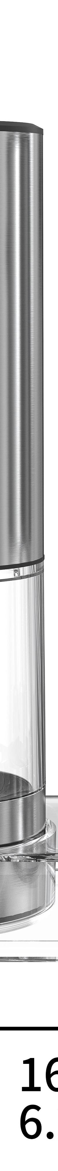 SeasonMate One-Touch Electric Salt & Pepper Grinder Duo — detail view